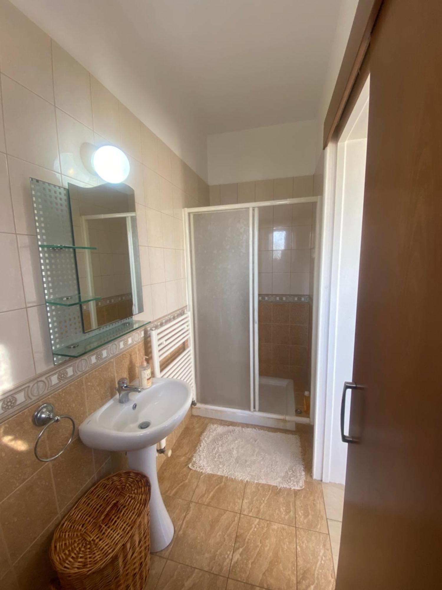 פיסורי Villa Ariadni מראה חיצוני תמונה